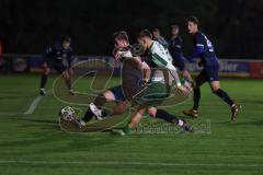 Landesliga - Saison 2025/26 - SV Manching - SC Oberweikertshofen - Fabian  Neumayer (Nr.9 - SV Manching) - Volk Andreas blau Oberweikertshofen - Foto: Meyer Jürgen