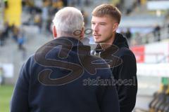 3. Liga - Saison 2024/25 - Alemannia Aachen - FC Ingolstadt 04  - Vorsitzender des Vorstandes Peter  Jackwerth (FCI) - Benjamin Kanuric (Nr.8 - FCI) - Foto: Meyer Jürgen