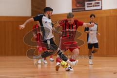 Hallenturnier Gaimersheim - Saison 2025/26 - TSV Baar-Ebenhausen - TSV Ober-u.Unterhaunstadt - Nico Köppe rot Ebenhausen - Baran Cakir grau Oberhaunstadt - Foto: Meyer Jürgen