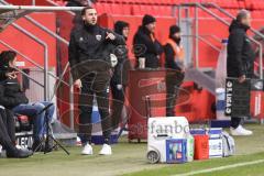 3. Liga; FC Ingolstadt 04 - Erzgebirge Aue; an der Seitenlinie, Spielerbank Co-Trainer Fabian Reichler (FCI)