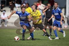 A-Klasse -  Saison 2026/27 - TSV Pförring - FC Wackerstein/Dünzing - Elias Heiß blau Pförring - Vasile Suliciu gelb Wackerstein/Dünzing - Foto: Meyer Jürgen