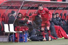 3. Liga - Saison 2025/26 - FC Ingolstadt 04 - VFB Stuttgart II - Abklatschen auf der Spielerbank nach seiner Auswechslung - Linus Rosenlöcher (Nr.19 - FCI) - XXXXX - Foto: Meyer Jürgen