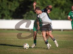 Freundschaftsspiel - Saison 2026/27 - TSV Ober/.Unterhaunstadt - FC Gerolfing  - Giulio Conti (Nr.5 - FC Gerolfing) - Nikola Kamenjasevic grau Ober./Unterh.stadt  - Foto: Meyer Jürgen