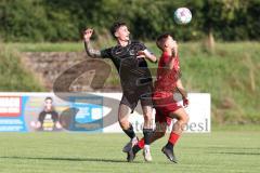 Kreisklasse - Saison 2023/2024 -SV Zuchering - SV Oberstimm - Philip Delanowski rot Zuchering - Christian Motz schwarz Oberstimm - Foto: Meyer Jürgen