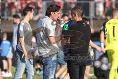 Toto-Pokal; Finale; FV Illertissen - FC Ingolstadt 04; Sportdirektor Ivica Grlic  (FCI) und Cheftrainer Michael Köllner (FCI) nach dem Spiel im Gespräch