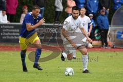 Kreisklasse -  Saison 2023/2024 - TSV Ingolstadt Nord - TSV Großmehring - Andreas Tebbe blau Ing Nord - Sebastian Eisenberger weiss Großmehring - 
Foto: Meyer Jürgen