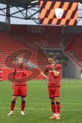 3. Liga; FC Ingolstadt 04 - Rot-Weiss Essen; Niederlage, hängende Köpfe, Spiel ist aus, Max Besuschkow (17, FCI) Lukas Fröde (34, FCI)