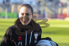 3. Liga; TSV 1860 München - FC Ingolstadt 04; Cheftrainerin Sabrina Wittmann (FCI) vor dem Spiel