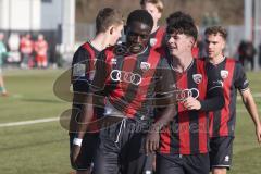 *** A-Junioren Bundesliga  - Saison 2025/26 - FC Ingolstadt 04 - SpVgg Greuther Fürth - Der 1:0 Führungstreffer durch  Oladosu Omotolani schwarz FCI- jubel -  - XXXXX - Foto: Meyer Jürgen