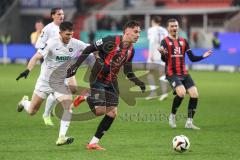 3. Liga; FC Ingolstadt 04 - Erzgebirge Aue; Tim Heike (9, FCI) Torchance verpasst Dennis Borkowski (7, FCI) Rosenlöcher Linus (29 Aue)