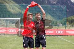 3. Liga; FC Ingolstadt 04 - Trainingslager Südtirol, Jubel Denis Linsmayer (23, FCI) Nils Roeseler (13, FCI)