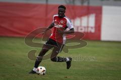 Kreisliga - Saison 2026/27- Türkisch SV Ingolstadt - SV Hundszell - Boubacarr Saho rot Türkisch  - XXXXX - Foto: Meyer Jürgen