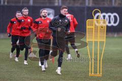 3. Liga; FC Ingolstadt 04 - Trainingsauftakt nach Winterpause; Sebastian Grönning (11, FCI) David Kopacz (29, FCI)