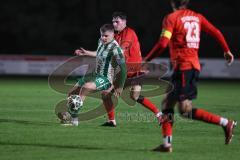 Landesliga - Saison 2025/26 - SV Manching - TSV Aindling - Sebastian Graßl (Nr.10 - SV Manching) - Noah Menhart rot Aindling  - Foto: Meyer Jürgen