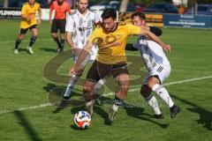 Kreisliga - Saison 2025/26- TSV Lichtenau - TSV Hohenwart - Bastian Wagner gelb Lichtenau  - Maximilian Mitterhuber weiss Hohenwart - Foto: Meyer Jürgen