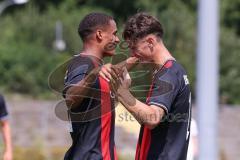 Bayernliga Nord - Saison 2024/25 - FC Ingolstadt 04 II - TSV Karlburg - Micah Ham (Nr.25 - FCI U21) mit dem 3:0 Führungstreffer - jubel - Kurt Pestel (Nr.19 - FCI U21) - XXXXX - Foto: Meyer Jürgen