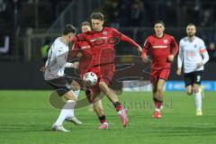 3. Liga; SSV Ulm - FC Ingolstadt 04; Julian Kügel (29, FCI) Bazzoli Luca (18 Ulm)