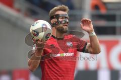 3. Liga - Saison 2025/26 - FC Ingolstadt 04 - Rot-Weiss Essen - Yannick  Deichmann (Nr.20 - FC Ingolstadt 04) mit Gesichtsmaske - XXXXX - Foto: Meyer Jürgen