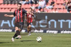 3. Liga; FC Ingolstadt 04 - Rot-Weiss Essen; Max Besuschkow (17, FCI)