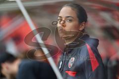 3. Liga; FC Ingolstadt 04 - Erzgebirge Aue; vor dem Spiel Cheftrainerin Sabrina Wittmann (FCI)