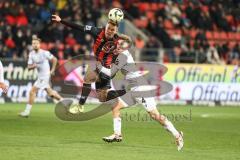 3. Liga; FC Ingolstadt 04 - Energie Cottbus; Zweikampf Kampf um den Ball Sebastian Grönning (11, FCI) Campulka Tim (4 ECO)