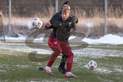 3. Liga - Saison 2025/26 - FC Ingolstadt 04 - Trainingsauftakt nach der Winterpause - Max Plath (Nr.14 - FCI) - Jannick Schmidt (FCI) - Foto: Meyer Jürgen