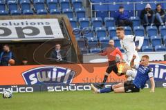 3. Liga; Arminia Bielefeld - FC Ingolstadt 04; Torchance verpasst Julian Kügel (31, FCI) Oppie Louis (4 AB) stört