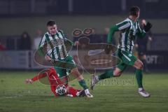 Landesliga - Saison 2025/26 - SV Manching - TSV Hollenbach - Sebastian Graßl (Nr.10 - SV Manching) - Cosar Fatih rot Hollenbach - Foto: Meyer Jürgen