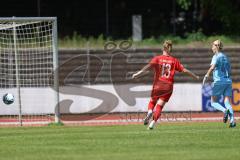 DFB - Pokal Frauen 1. Runde - Saison 2023/2024 - FC Ingolstadt 04 - FC Carl Zeiss Jena - Der 1:2 Anschlusstreffer durch Nina Penzkofer (Nr.13 - FCI Frauen) - jubel - Janning Jasmin Torwart Jena - Foto: Meyer Jürgen