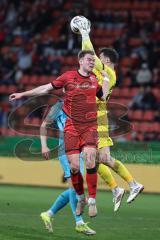 3. Liga; FC Ingolstadt 04 - FC Viktoria Köln; Simon Lorenz (32, FCI) Torchance verpasst Torwart Schulz Arne (27 VK)