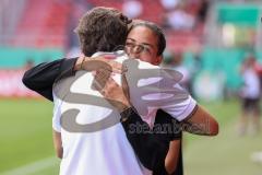 DFB-Pokal; FC Ingolstadt 04 - 1. FC Kaiserslautern; vor dem Spiel Sportdirektor Ivica Grlic  (FCI) Cheftrainerin Sabrina Wittmann (FCI)