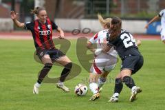 2. Bundesliga Frauen - Saison 2024/25 - FC Ingolstadt 04 Frauen - 1. FC Nürnberg - Stefanie Reischmann (Nr.24 - FCI Frauen) - Brunnmair Livia weiss Nürnberg - Burkhard Nadja rot FCI - Foto: Meyer Jürgen