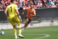 3.Liga - Saison 2023/2024 - Freundschaftsspiel - FC Ingolstadt 04 - SpVgg Unterhaching - Julian  Klügl (Nr.31 - FCI) - #Torwart  Rene Vollath (Nr.1 - Unterhaching) - Foto: Meyer Jürgen