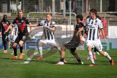 3. Liga - Saison 2026/27 - Victoria Köln - FC Ingolstadt 04  - Lars Lokotsch (Nr.13 - FCI) - Meiko Sponsel (Nr.19 - Viktoria Köln) - Foto: Meyer Jürgen