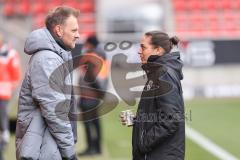 3. Liga; FC Ingolstadt 04 - VfB Stuttgart II; vor dem Spiel Cheftrainerin Sabrina Wittmann (FCI) und Markus Fiedler Cheftrainer VfB 2