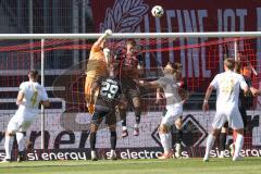 3. Liga - Saison 2024/25 - FC Ingolstadt 04 - SV Wehen Wiesbaden - Torwart Marius  Funk (Nr.1 - FCI) wehr den Ball ab - Mladen Cvjetinovic (Nr.19 - FCI) - XXXXX - Foto: Meyer Jürgen