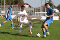 Bezirksliga - Saison 2024/25- TSV Gaimersheim - SVN München - Nico von Swiontek Brzezinski (Nr.17 - TSV Gaimersheim) - Miguel Fantl blau München - Foto: Meyer Jürgen