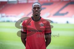 FC Ingolstadt 04; 3.Liga,  Porträttermin    
2025/2026, Donald Nduka (27, FCI)