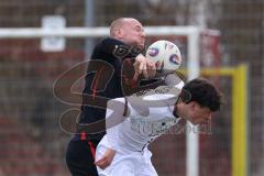 Freundschaftsspiel - Saison 2025/26 - FC Ingolstadt  II - ASV Neumarkt - Damian Coric weiss FCI - Jonas Marx schwarz Neumarkt  - Foto: Meyer Jürgen