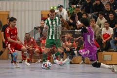 Lotto Bayern Hallencup - Saison 2024/25 - Türkisch SV Ingolstadt - SV Manching - Finale - Ahmet Altay rot Türkisch - Tobias Good Torwart Türkisch - Dzenis Seferovic grün Manching - Foto: Meyer Jürgen