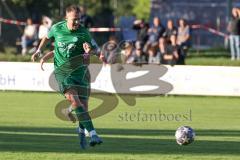 Totopokal- Saison 2023/2024 - SV Manching  - VFB Eichstätt - Der 1:0 Führungstreffer durch Fabian Neumayer (Nr.9 - SV Manching) - jubel - Foto: Meyer Jürgen