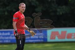 Toto-Pokal; SV Manching - FC Ingolstadt 04; Torwart Marius Funk (1, FCI) vor dem Spiel