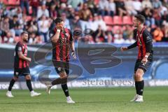 3. Liga; FC Ingolstadt 04 - FC Hansa Rostock; Tor Jubel Treffer Pascal Testroet (37, FCI) trifft unverhofft ins Tor Yannick Deichmann (20, FCI) Max Besuschkow (17, FCI)