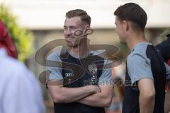 3. Liga; FC Ingolstadt 04 - Mannschaftsvorstellung auf dem Ingolstädter Bürgerfest; Rathauplatz; Jannik Mause (7, FCI) Torwart Markus Ponath (40, FCI)