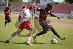 A-Junioren Bundesliga  - Saison 2026/27 - A-Junioren - FC Ingolstadt 04 - Jahn Regensburg - Maximilian Dobler weiss Regensburg - Elom Apemegno rot FCI - Foto: Meyer Jürgen