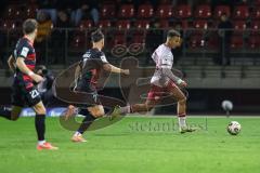 3. Liga; FC Viktoria Köln - FC Ingolstadt 04; Torchance verpasst Marcel Costly (22, FCI) Handle Simon (7 VK) Wolf Lucas (21 VK)