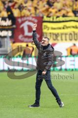 3. Liga; FC Ingolstadt 04 - SG Dynamo Dresden; Sieg Jubel Freude Cheftrainer Michael Köllner (FCI)