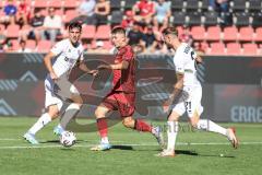 3. Liga; FC Ingolstadt 04 - SV Wehen Wiesbaden; Gustav Christensen (24, FCI) Wohlers Ole (21 SVWW)
