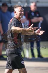 3. Liga - Saison 2026/27 - 1. Trainingseinheit mit Achim Beierlorzer - Cheftrainer Achim Beierlorzer (FCI) - XXXXX - Foto: Meyer Jürgen