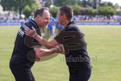 Toto-Pokal; Finale; FV Illertissen - FC Ingolstadt 04; vor dem Spiel Cheftrainer Michael Köllner (FCI) Cheftrainer Holger Bachthaler (FVI)